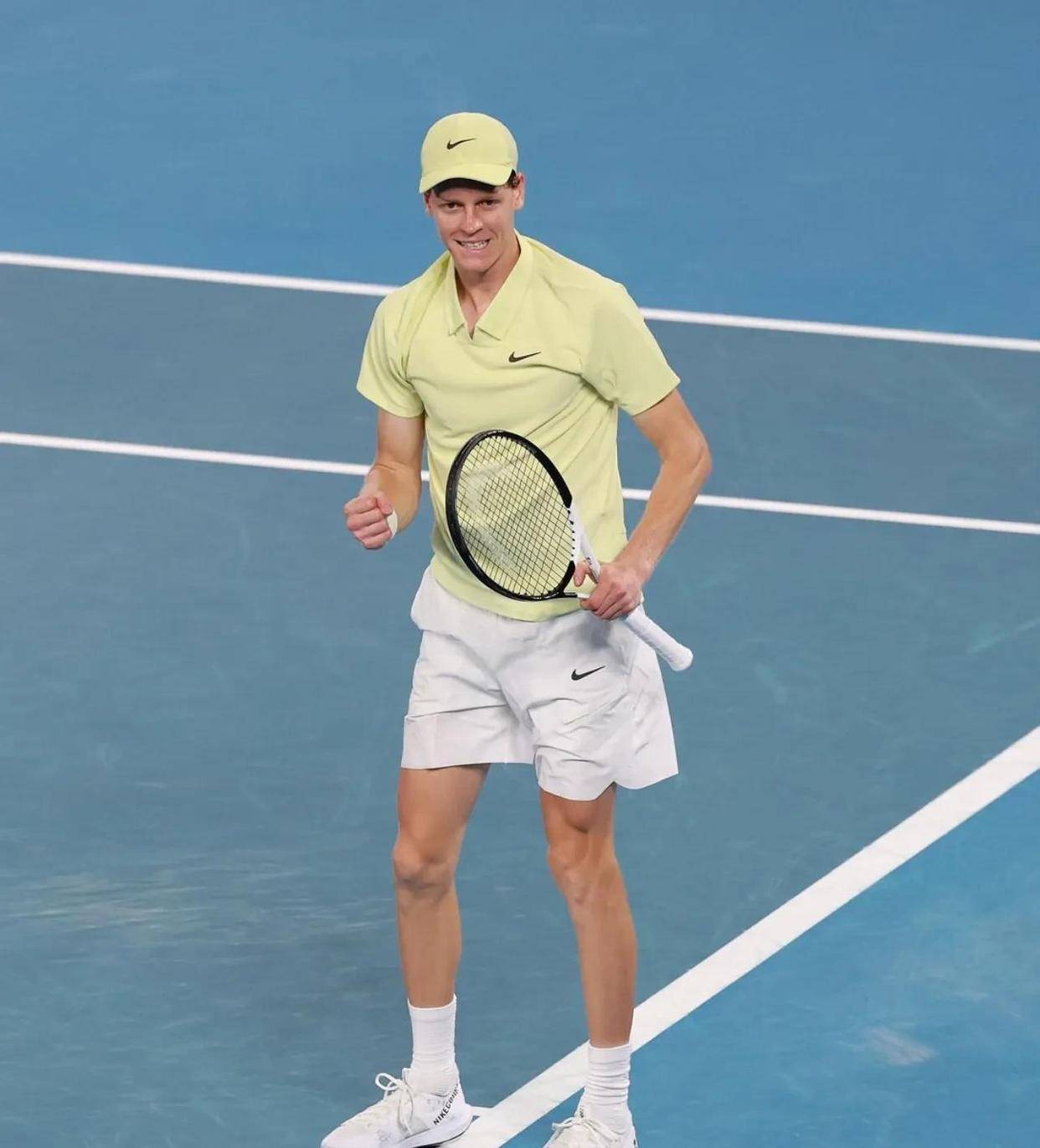 年终总决赛翻盘拉沃尔杯，辛纳高光表现