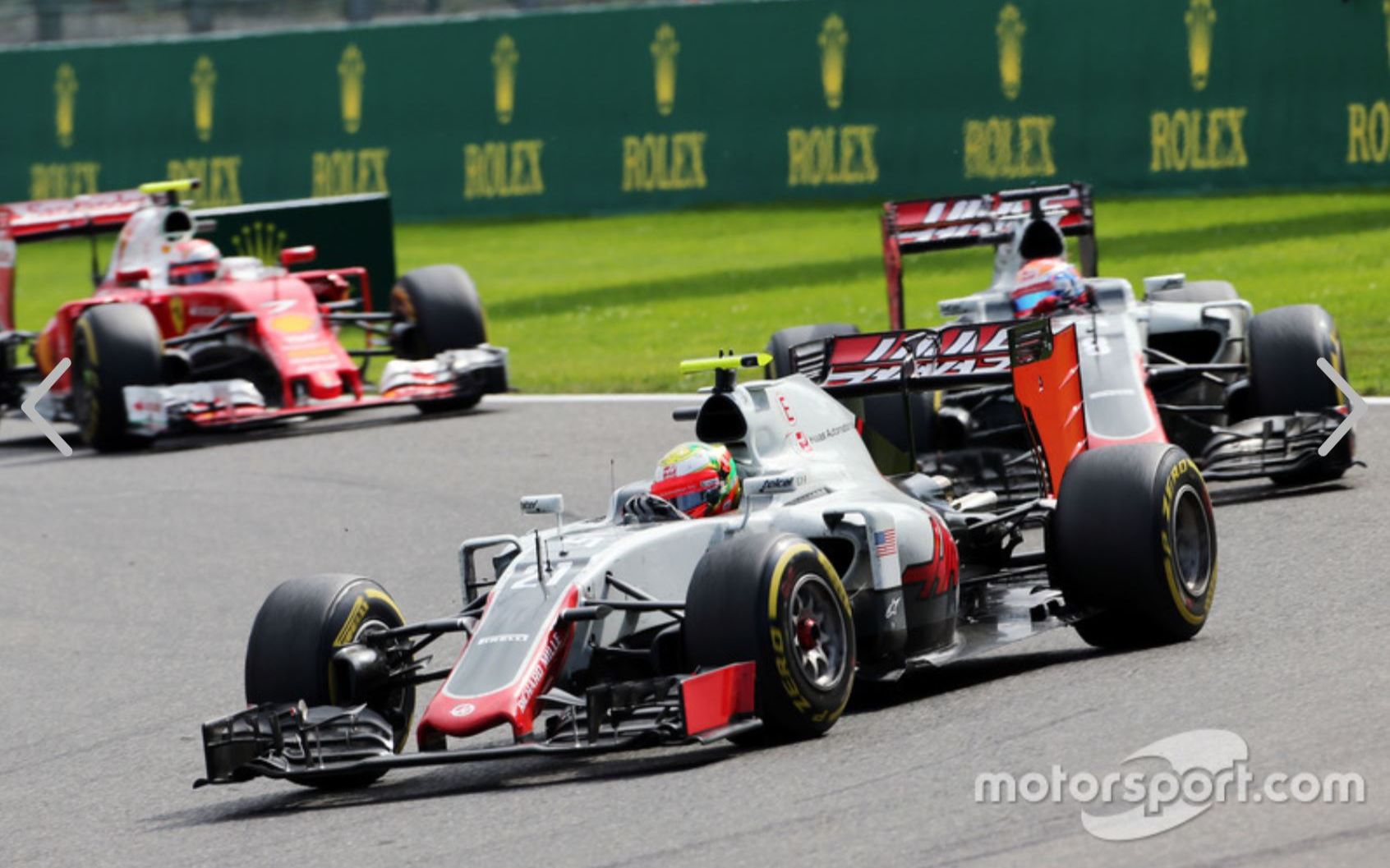 红牛二队翻盘哈斯车队,塞恩斯带队取胜 红牛二队翻盘哈斯车队,塞恩斯带队取胜