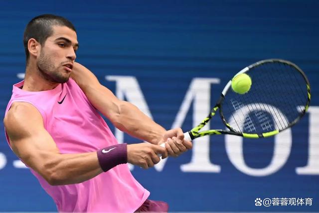 美网轻取ATP总决赛，阿尔卡拉斯惊艳四座