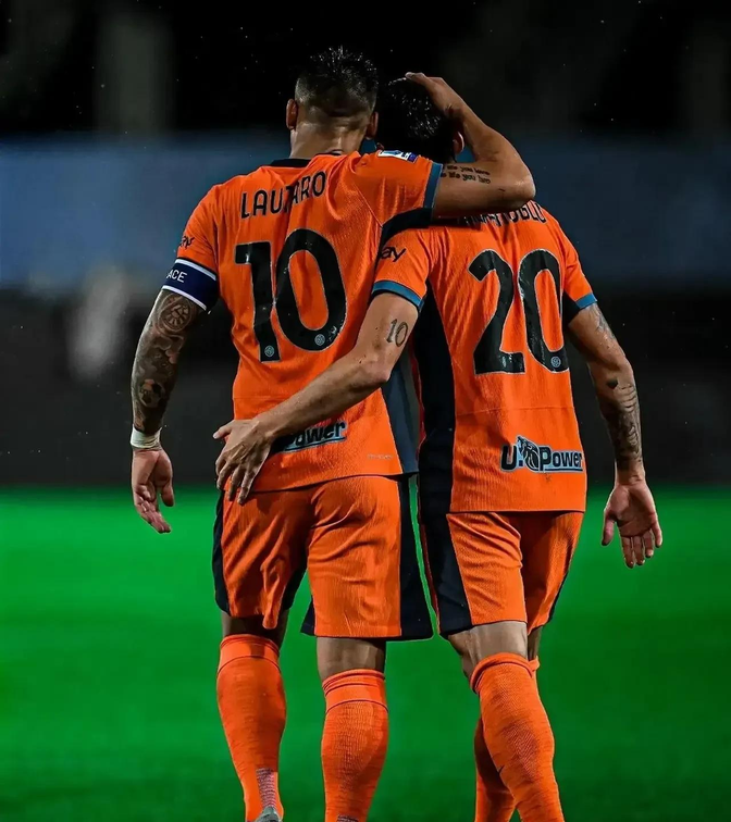 奥地利队横扫葡萄牙队,奥恰洛夫统治全场 奥地利队横扫葡萄牙队,奥恰洛夫统治全场