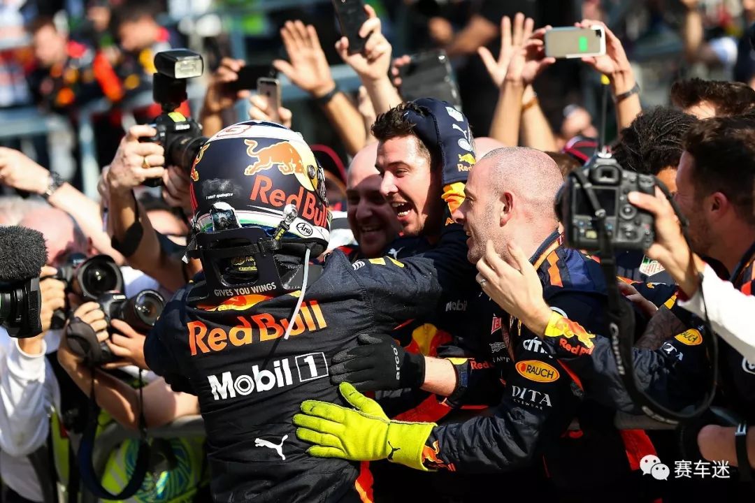 红牛车队逆转阿斯顿马丁,汉密尔顿状态火热 红牛车队逆转阿斯顿马丁,汉密尔顿状态火热