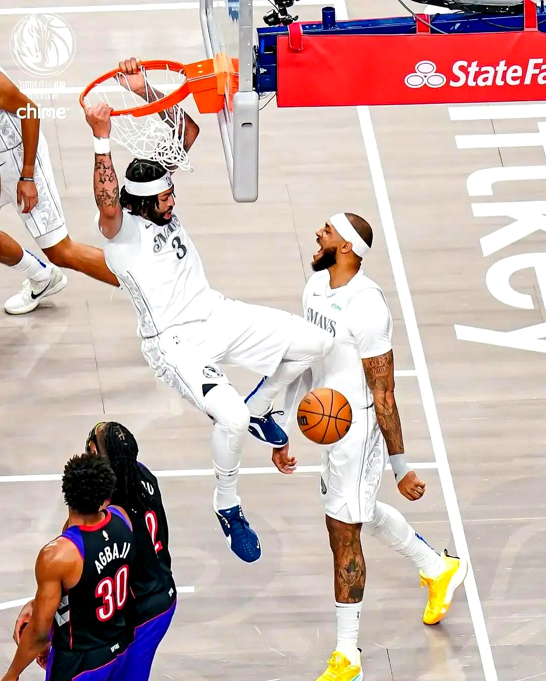 上海队鏖战76人，约基奇统治全场