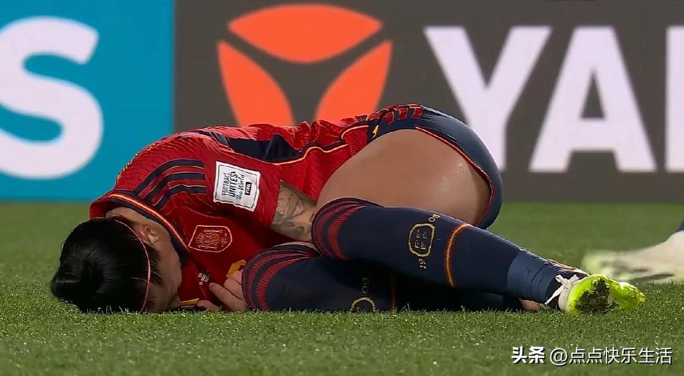 开云体育-荷兰队在欧洲杯预选赛中遭遇不利局面，球迷心疼