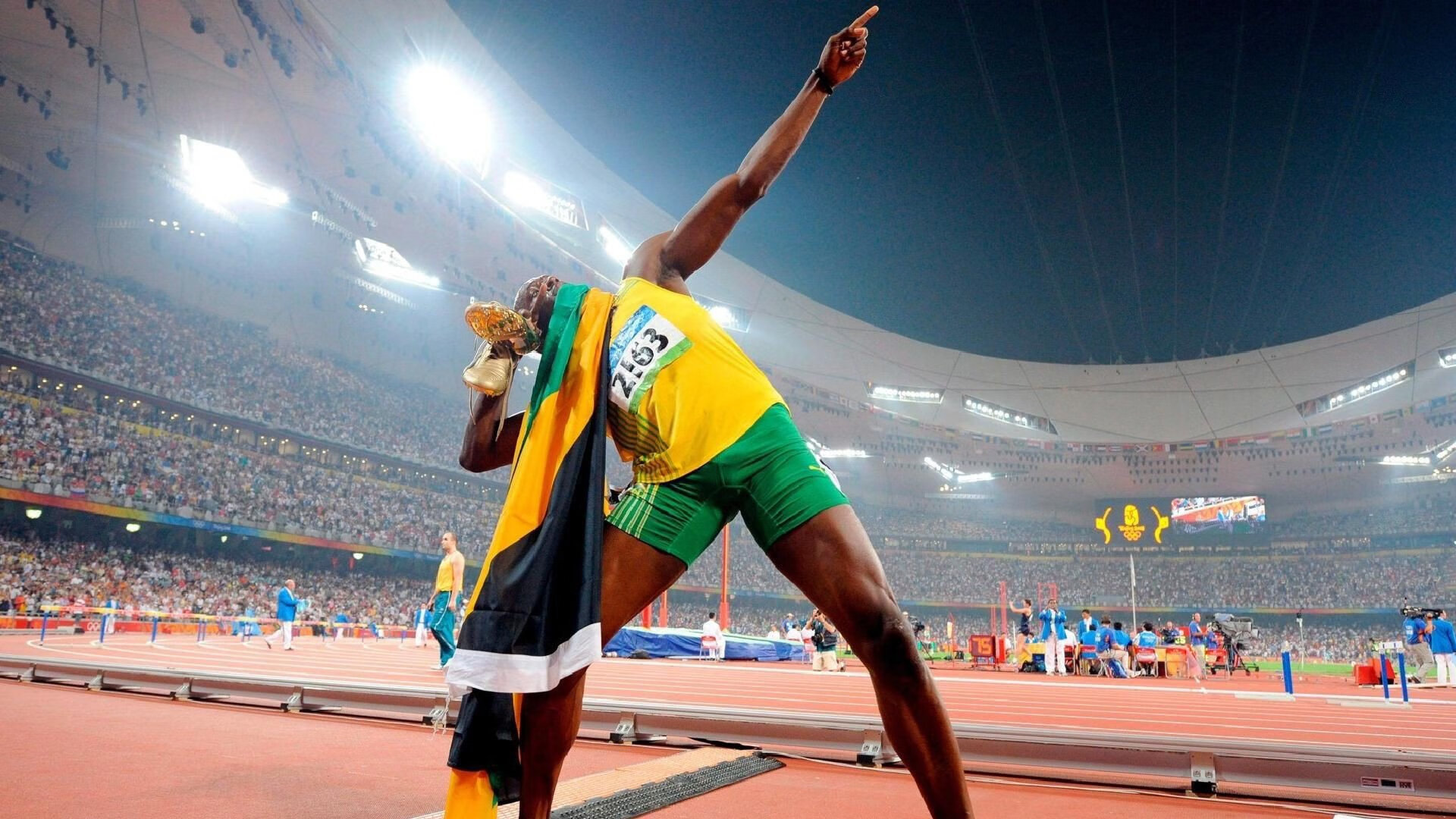 欧冠决赛之夜，米切尔末节接管比赛